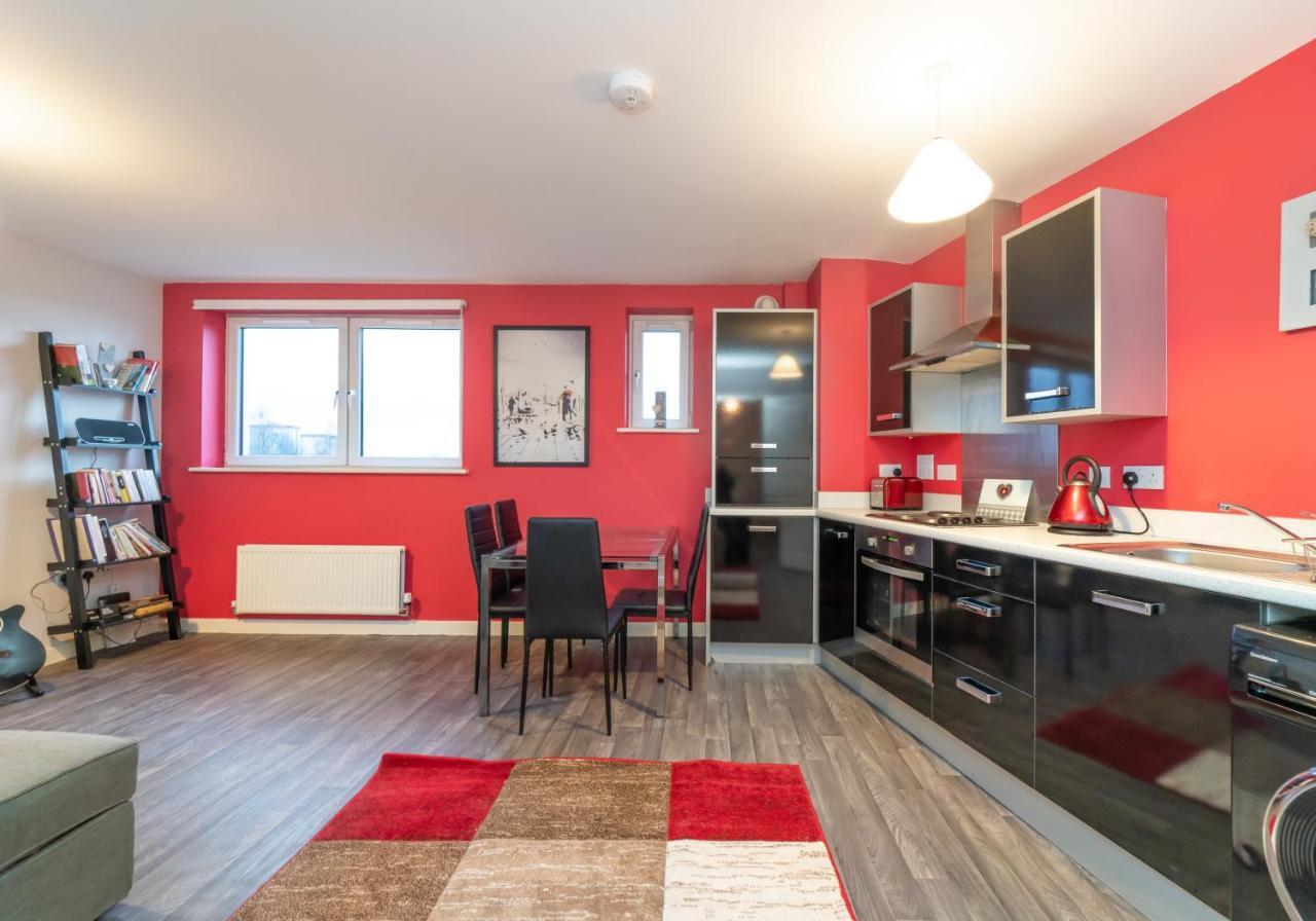 אדינבורו The New Lochend Park View Residence מראה חיצוני תמונה