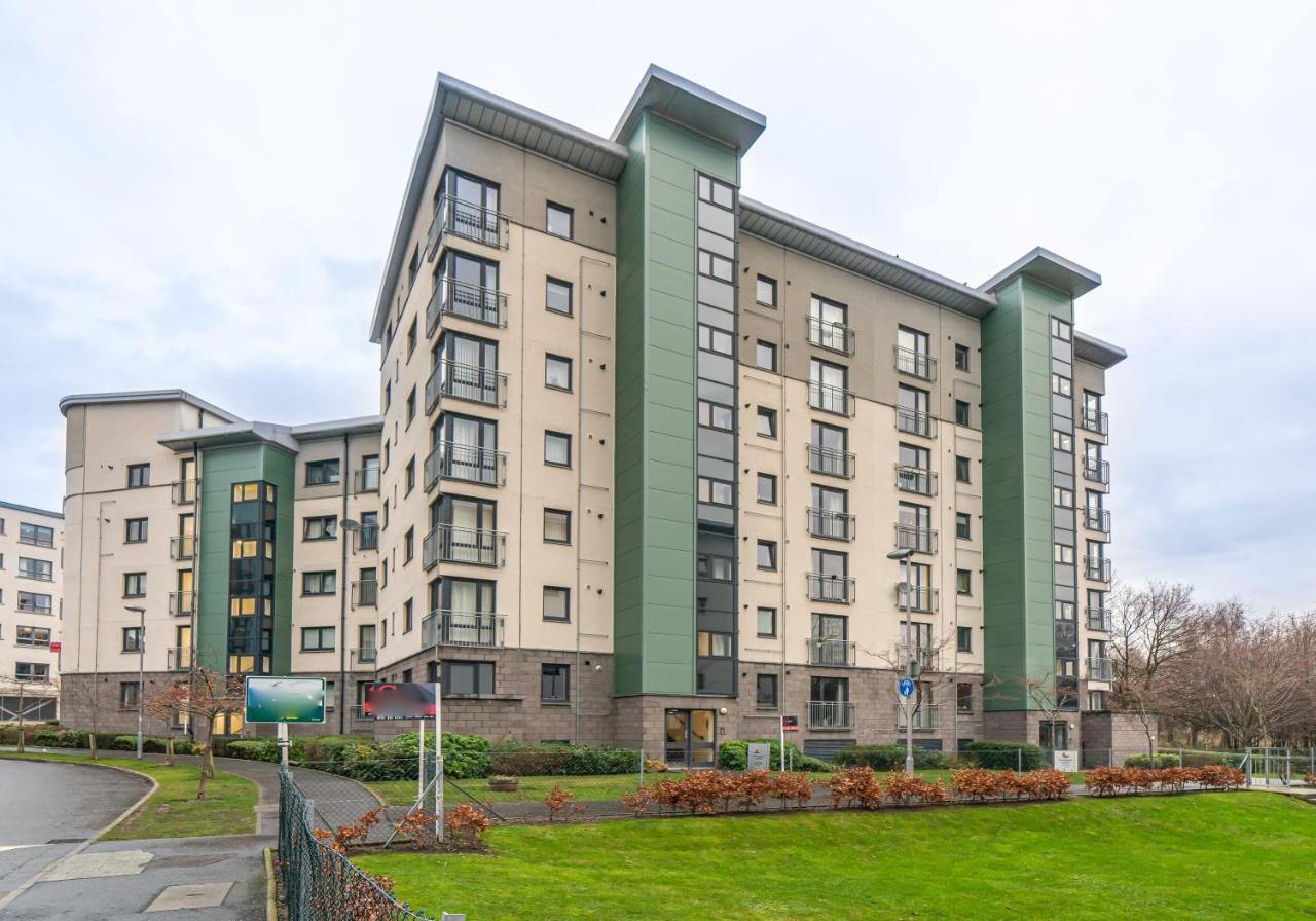 אדינבורו The New Lochend Park View Residence מראה חיצוני תמונה